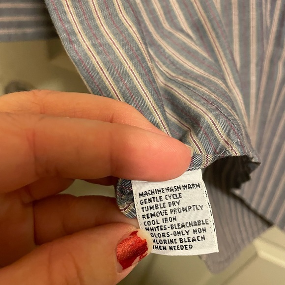 Van Heusen men’s long sleeve dress shirt—16 1/2 32-33 - Picture 7 of 10